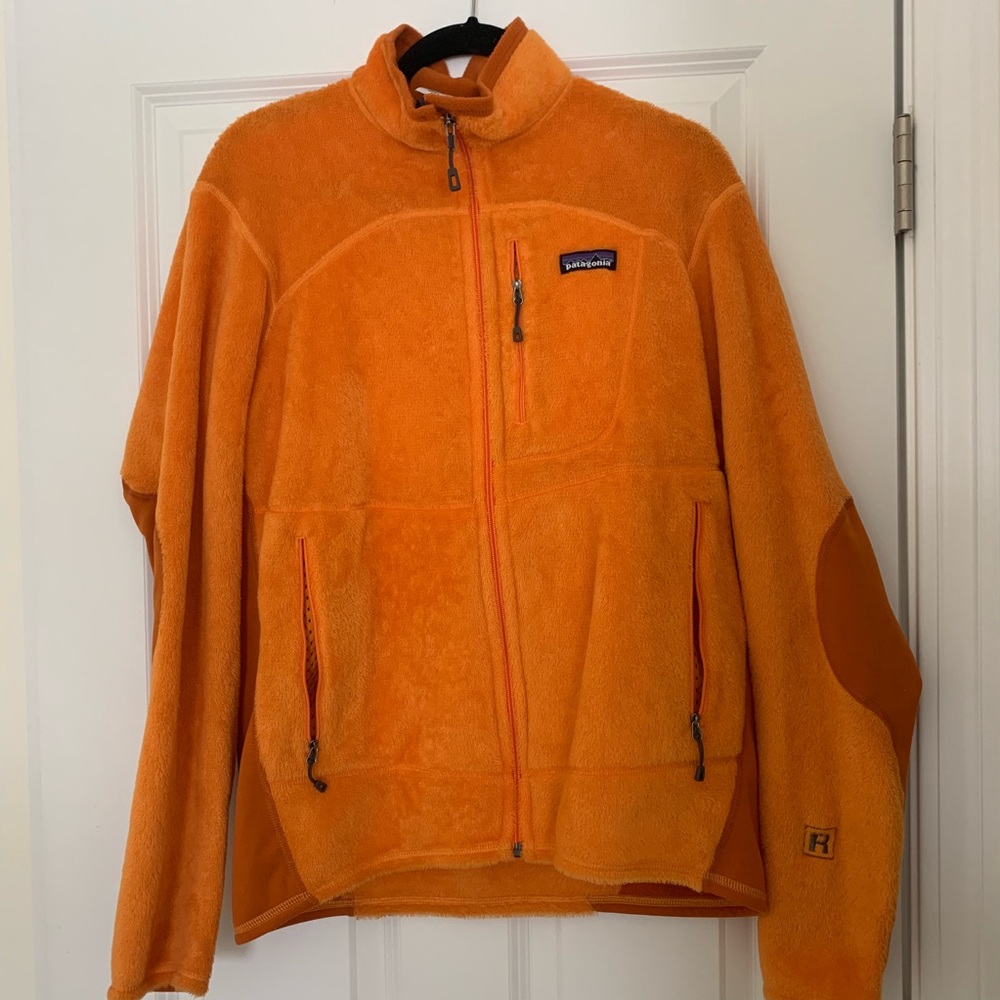 Patagonia Men’s R2 Regulator - Orange, size M